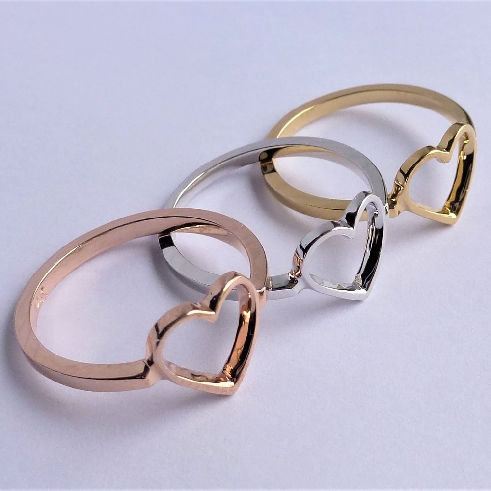 Heart Shape 14 K Solid Gold Ring - image 1